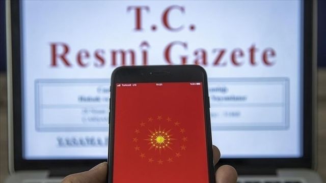 3 BAKANLIKTA ATAMA VE GÖREVDEN ALMA!